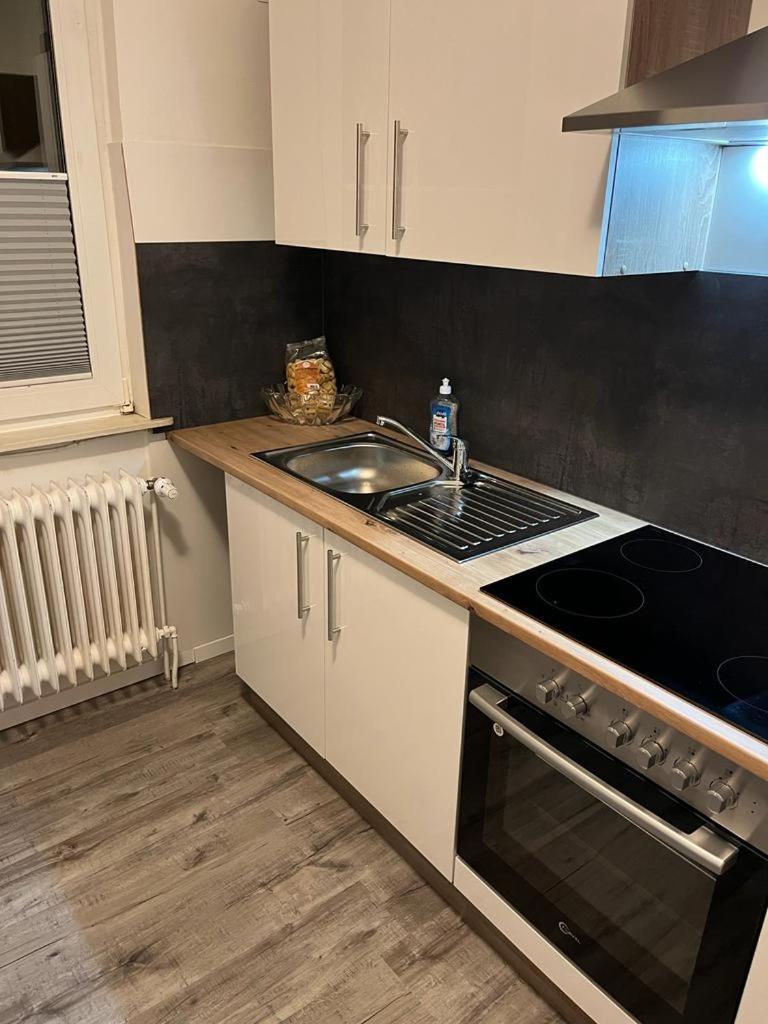 Schoene Ferienwohnung/Pendlerwohnung Uelzen Extérieur photo