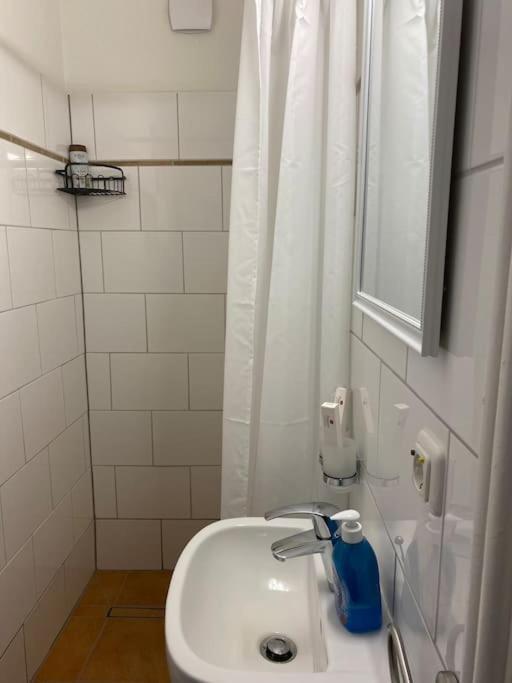 Schoene Ferienwohnung/Pendlerwohnung Uelzen Extérieur photo